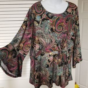 Avenue gorgeous floral top